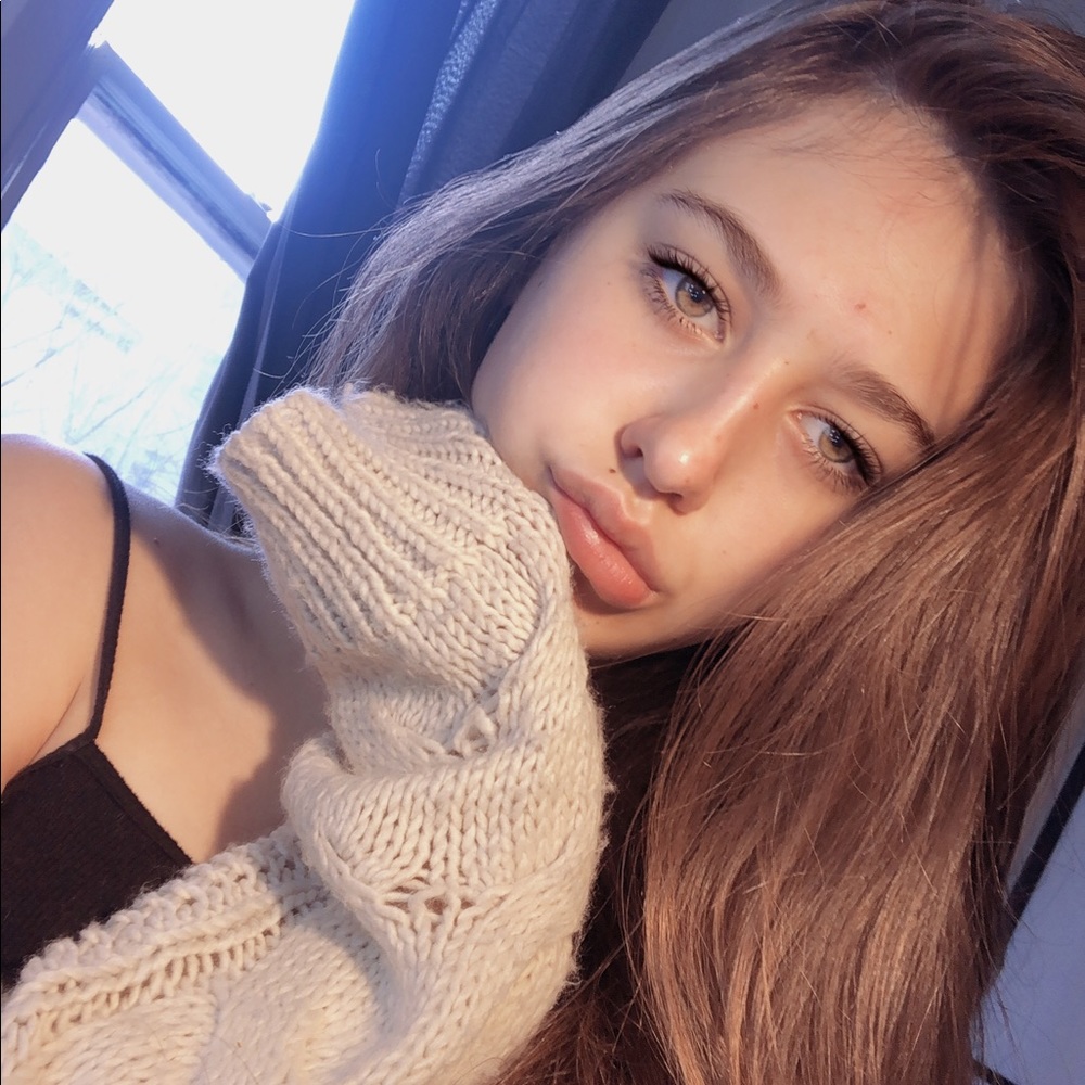 Meet your Posher, Coco